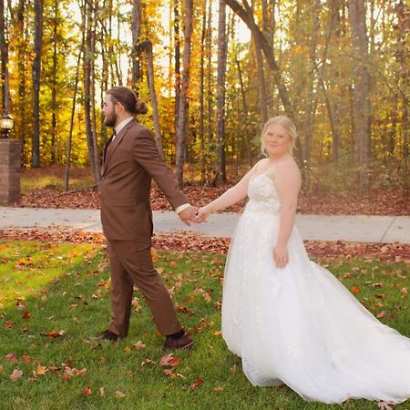 Whisper Chateau Weddings Reunions Groups 75 Plus Greensboro Dış mekan fotoğraf